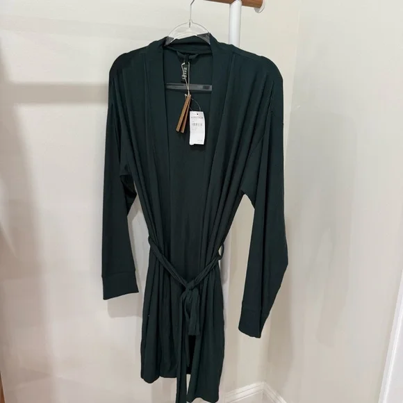 Skims Soft Lounge Robe - Picture 4 of 6